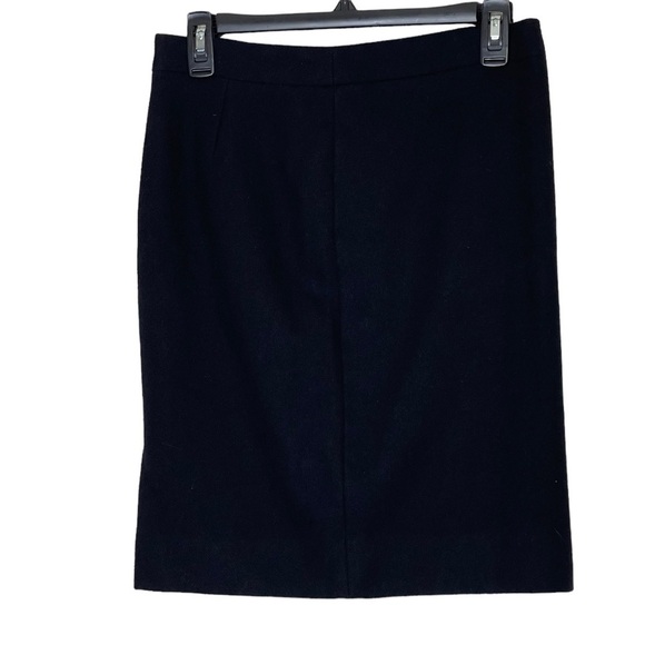 J.Crew NO. 2 Pencil wool skirt. Size 4P in black. GUC - Picture 4 of 9